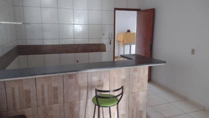 Foto 9 de 28: Casa em leilão em Santa Helena De Goiás - GO — Casa, Padrão, 2 Vaga(S) de Garagem
