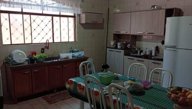 Foto 18 de 25: Casa em leilão em Piacatu - SP — Casa, Padrão, 1 Vaga(S) de Garagem