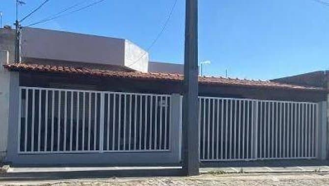 Foto 5 de 5: Casa em leilão em Formiga - MG — Casa, Padrão, 1 Vaga(S) de Garagem