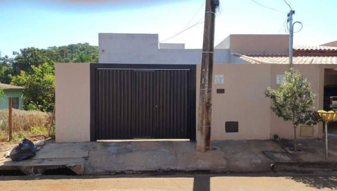 Foto 1 de 4: Casa em leilão em Santa Helena De Goiás - GO — Casa, Padrão, 0 Vaga(S) de Garagem
