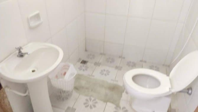 Foto 9 de 19: Casa em leilão em Lorena - SP — Casa, Padrão, 1 Vaga(S) de Garagem