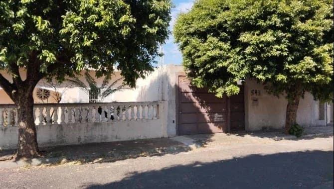 Foto 1 de 6: Casa em leilão em Araçatuba - SP — Casa, Padrão, 0 Vaga(S) de Garagem
