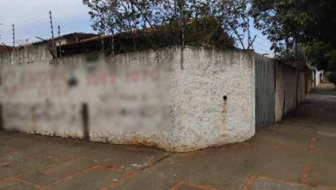 Foto 3 de 5: Casa em leilão em Paranavaí - PR — Casa, Padrão, 0 Vaga(S) de Garagem