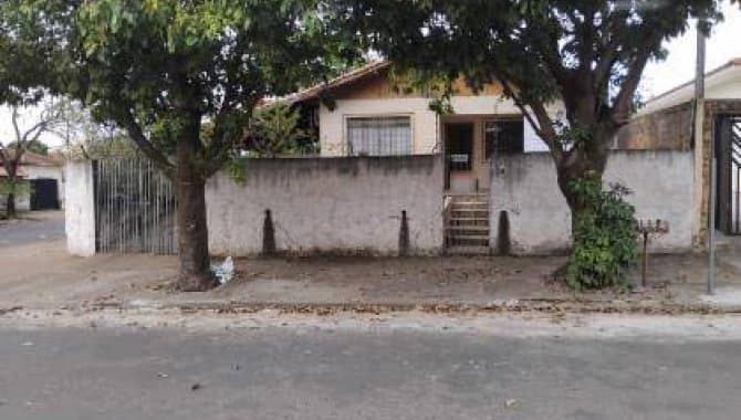 Foto 1 de 5: Casa em leilão em Paranavaí - PR — Casa, Padrão, 0 Vaga(S) de Garagem