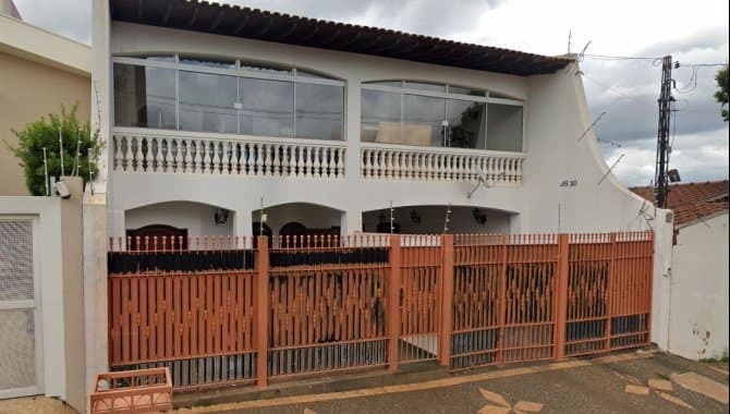 Foto 1 de 5: Casa em leilão em Bauru - SP — Casa 260 m² - Jardim Panorama - Bauru - SP