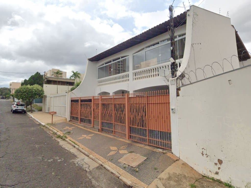 Foto 3 de 5: Casa em leilão em Bauru - SP — Casa 260 m² - Jardim Panorama - Bauru - SP