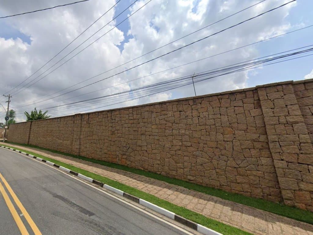 Foto 5 de 5: Terreno em leilão em Vinhedo - SP — Área com 25.071 m² - Pinheirinho - Vinhedo - SP