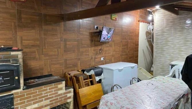 Foto 7 de 32: Casa em leilão em Queimados - RJ — Casa, Padrão, 0 Vaga(S) de Garagem