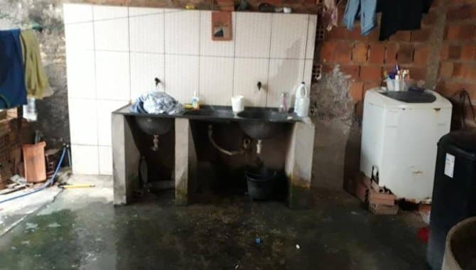 Foto 7 de 19: Casa em leilão em São Domingos Do Maranhão - MA — Casa, Padrão, 1 Vaga(S) de Garagem