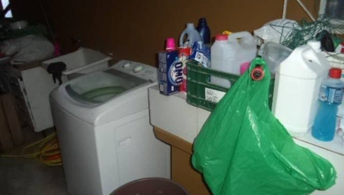 Foto 6 de 15: Casa em leilão em São José - SC — Casa, Padrão, 1 Vaga(S) de Garagem