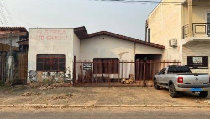 Casa em leilão em Vilhena - RO — Casa 190 m² - Centro - Vilhena - RO