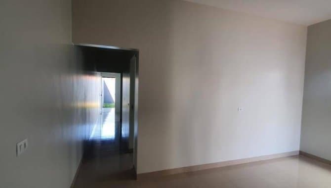 Foto 8 de 13: Casa em leilão em Santa Helena De Goiás - GO — Casa, em Condomínio, 1 Vaga(S) de Garagem