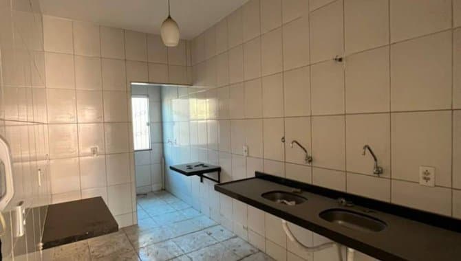 Foto 2 de 41: Casa em leilão em Sobral - CE — Casa, Padrão, 1 Vaga(S) de Garagem