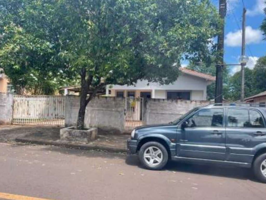Foto 2 de 2: Casa em leilão em Paranacity - PR — Casa - Paranacity-PR - Rua Argentina, 622 - Centro