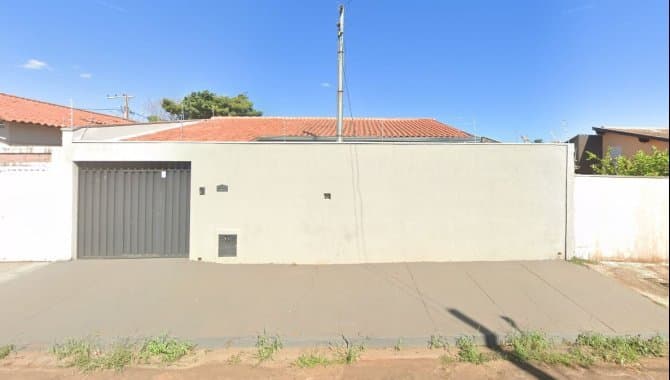Foto 1 de 4: Casa em leilão em Uberaba - MG — Casa 78 m² - Jardim Imperador - Uberaba - MG