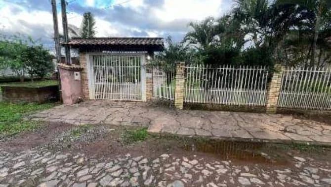 Foto 3 de 8: Casa em leilão em Igrejinha - RS — Casa, Padrão, 0 Vaga(S) de Garagem