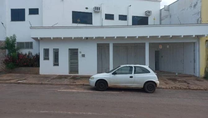 Casa em leilão em Rondonópolis - MT — Casa 242 m² - Vila Birigui - Rondonópolis - MT