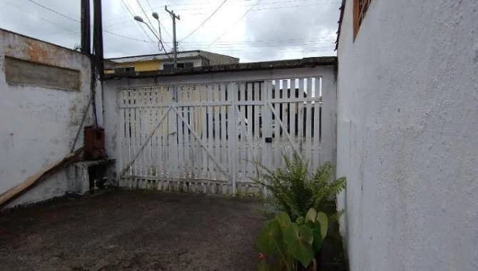 Foto 9 de 12: Casa em leilão em Mongaguá - SP — Casa, Padrão, 1 Vaga(S) de Garagem