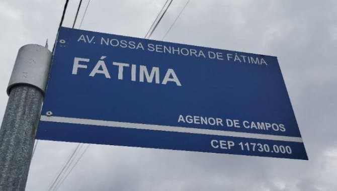 Foto 10 de 12: Casa em leilão em Mongaguá - SP — Casa, Padrão, 1 Vaga(S) de Garagem