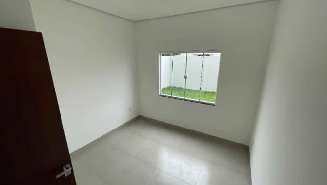 Foto 12 de 16: Casa em leilão em Sinop - MT — Casa, Padrão, 1 Vaga(S) de Garagem
