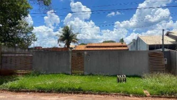 Casa em leilão em Sidrolândia - MS — Casa 100 m² - Centro - Sidrolândia - MS