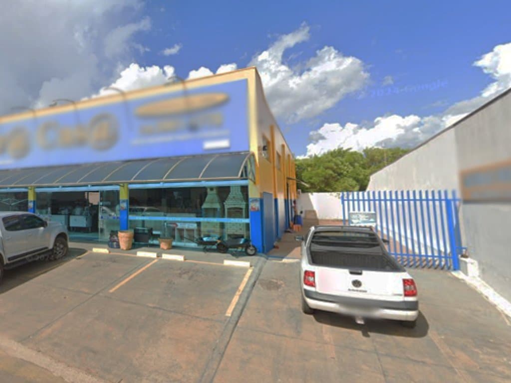 Foto 4 de 15: Comercial em leilão em Mirante Do Paranapanema - SP — Imóvel Comercial 748 m² (com bens móveis e veículos) - Mirante do Paranapanema - SP