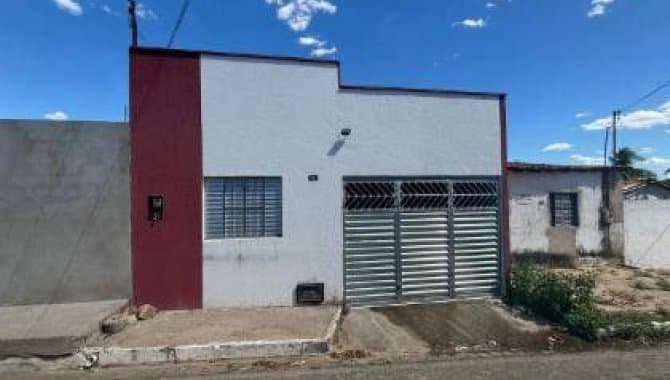 Foto 1 de 5: Casa em leilão em Jaicós - PI — Casa, Padrão, 1 Vaga(S) de Garagem