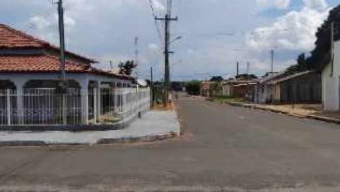 Foto 6 de 10: Casa em leilão em Nortelândia - MT — Casa, Padrão, 1 Vaga(S) de Garagem