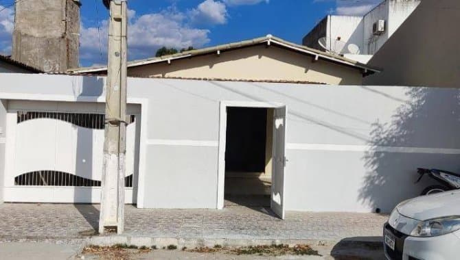 Foto 10 de 23: Casa em leilão em Caicó - RN — Casa, Padrão, 1 Vaga(S) de Garagem