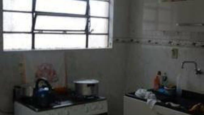 Foto 13 de 21: Casa em leilão em Canoas - RS — Casa, Padrão, 1 Vaga(S) de Garagem