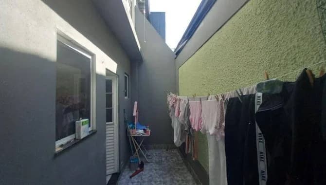 Foto 13 de 20: Casa em leilão em São João De Meriti - RJ — Casa, em Condomínio, 1 Vaga(S) de Garagem