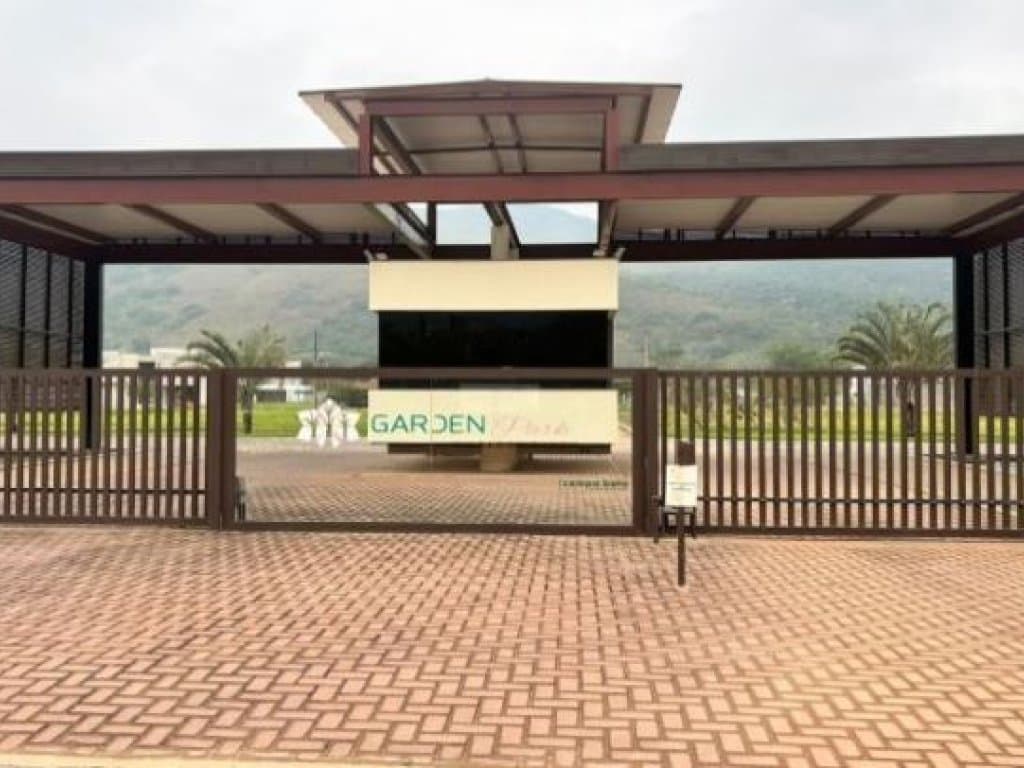 Foto 2 de 2: Casa em leilão em Cachoeiras De Macacu - RJ — Casa 201 m² - Cachoeiras de Macacu-RJ - Alameda Garça - Lt. 35 do Condomínio Garden Park Residencial - Pedreira