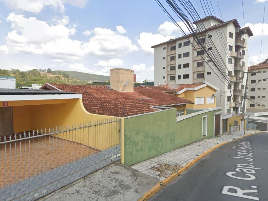 Foto 5 de 6: Casa em leilão em Serra Negra - SP — Casa 334 m² - Palmeiras - Serra Negra - SP