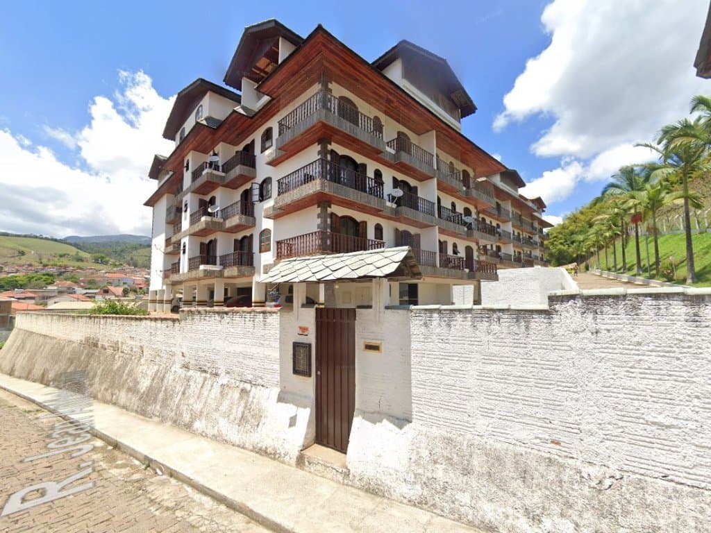 Foto 3 de 3: Apartamento em leilão em Cristina - MG — Apartamento 124 m² (01 vaga) - Centro - Cristina - MG