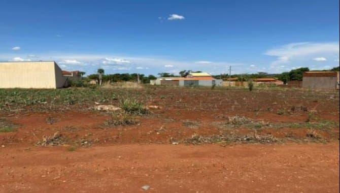 Foto 1 de 2: Terreno em leilão em Planura - MG — Terreno 497 m² - Planura-MG - Rua Piapara - Lt. 12 da Qd. 02 - Cana Brava