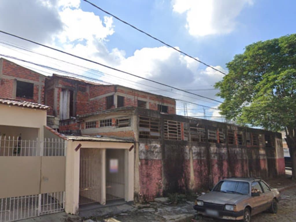 Foto 6 de 7: Casa em leilão em Salto - SP — Casas em Terreno 324 m² - Jardim Três Marias - Salto - SP