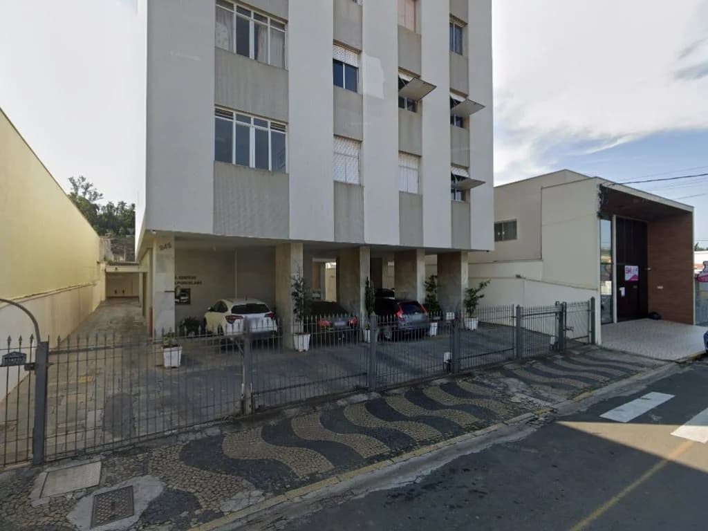 Foto 3 de 6: Apartamento em leilão em Pedreira - SP — Apartamento 95 m² - Centro - Pedreira - SP