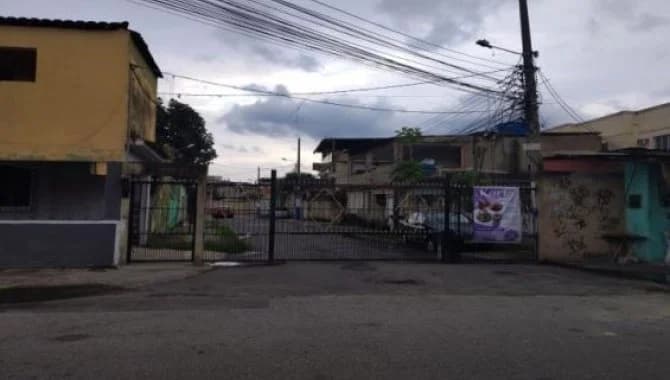 Foto 1 de 2: Casa em leilão em Nilópolis - RJ — Casa 83 m² - Nilópolis-RJ - Rua Américo Ribeiro Rezende, 25 - entrada pela Rua João Rodrigues da Cunha, 45 - Olinda