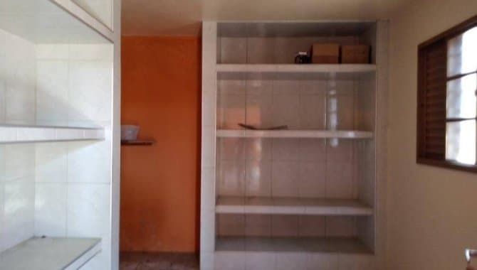 Foto 3 de 12: Casa em leilão em Itirapina - SP — Casa, Padrão, 1 Vaga(S) de Garagem