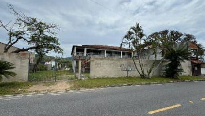 Foto 13 de 23: Casa em leilão em Maricá - RJ — Casa, Padrão, 1 Vaga(S) de Garagem