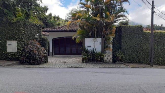 Casa em leilão em Petrópolis - RJ — Casa 401 m² - Valparaíso - Petrópolis - RJ