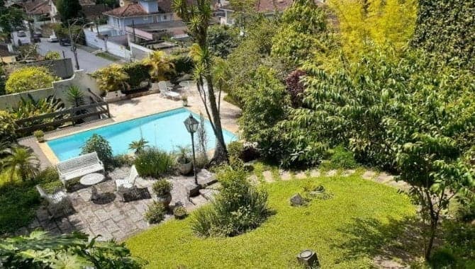Foto 4 de 15: Casa em leilão em Petrópolis - RJ — Casa, Padrão, 0 Vaga(S) de Garagem
