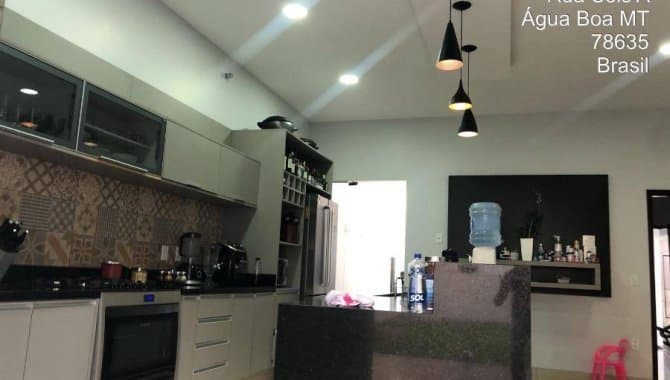 Foto 4 de 11: Casa em leilão em Água Boa - MT — Casa, Padrão, 1 Vaga(S) de Garagem
