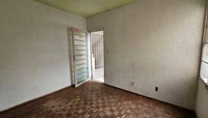 Foto 5 de 12: Apartamento em leilão em Alvorada - RS — Apartamento, Padrão, 0 Vaga(S) de Garagem