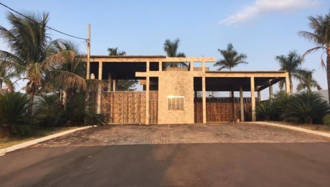 Foto 15 de 22: Terreno em leilão em Pérola - PR — Lote, Padrão, 0 Vaga(S) de Garagem