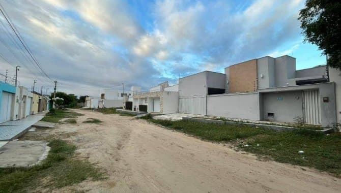 Foto 4 de 17: Casa em leilão em Pau Dos Ferros - RN — Casa, Padrão, 1 Vaga(S) de Garagem