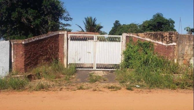 Foto 1 de 67: Casa em leilão em Guaiçara - SP — Casa, Padrão, 2 Vaga(S) de Garagem