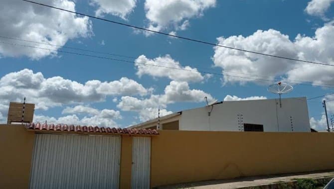 Foto 6 de 29: Casa em leilão em Tacaimbó - PE — Casa, Padrão, 3 Vaga(S) de Garagem