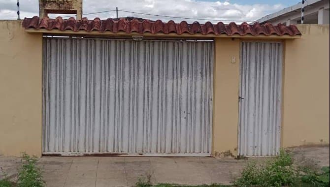 Casa em leilão em Tacaimbó - PE — Casa 273 m² - Nova Tacaimbó - Tacaimbó - PE