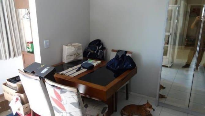 Foto 2 de 16: Apartamento em leilão em São José - SC — Apartamento, Padrão, 1 Vaga(S) de Garagem